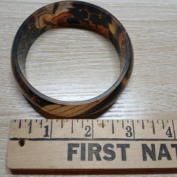 Vintage Resin Patterned Bangle Bracelet Costume Jewelry #22 - Picture 4 of 8